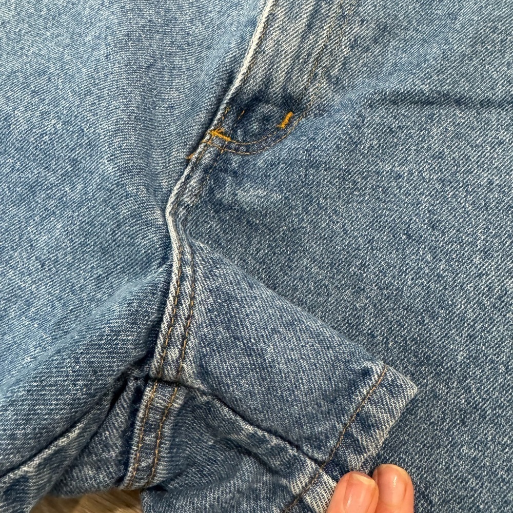 Vintage Y2K mid rise denim jean shorts - Picture 6 of 10